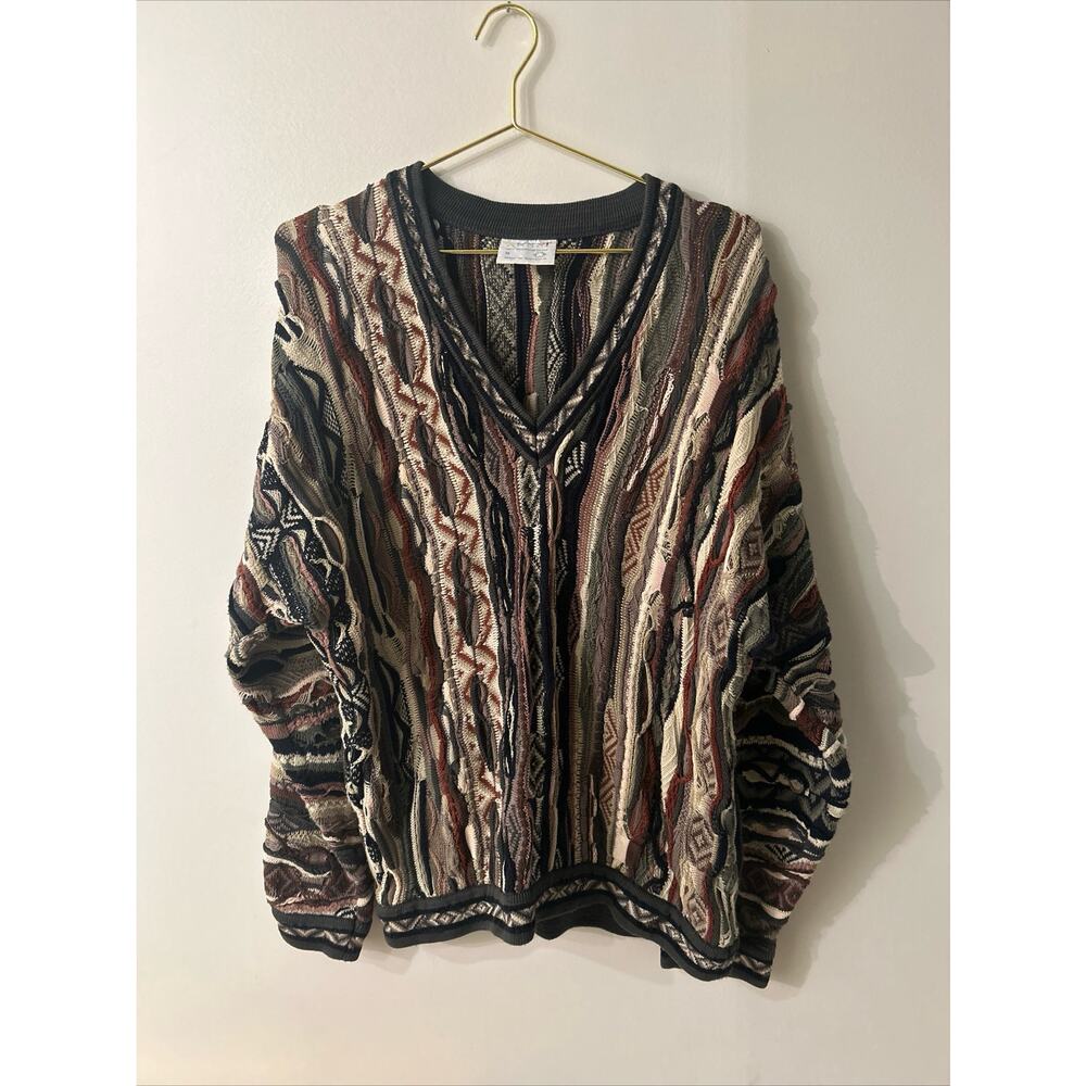 Vtg COOGI Australia 90’s v-neck sweater biggie authentic Medium knit navy multi